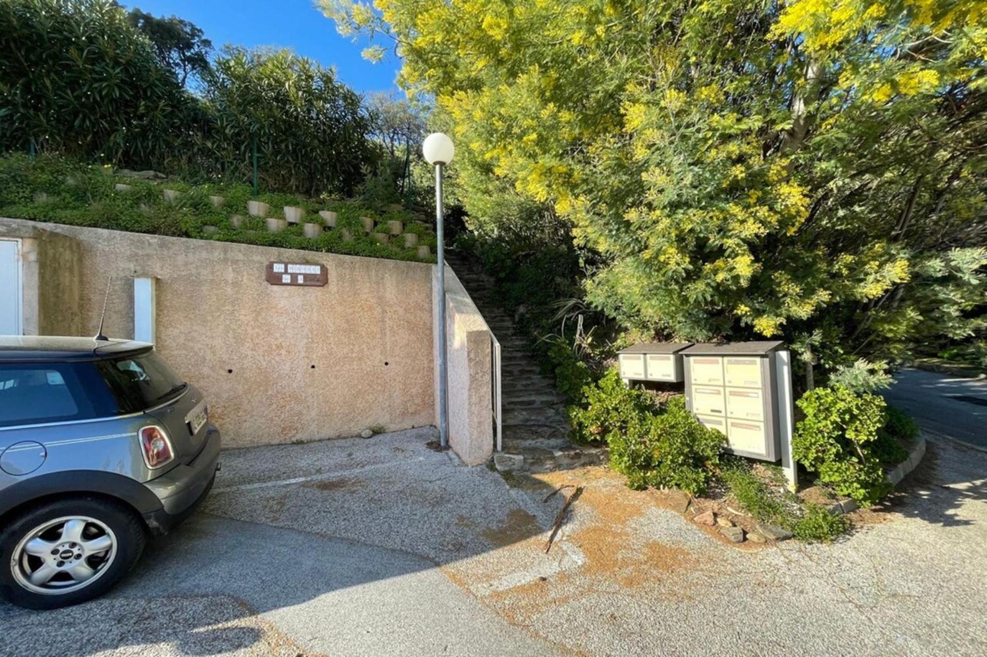 Duplex In Pramousquier - Sea View Leilighet Le Lavandou Eksteriør bilde