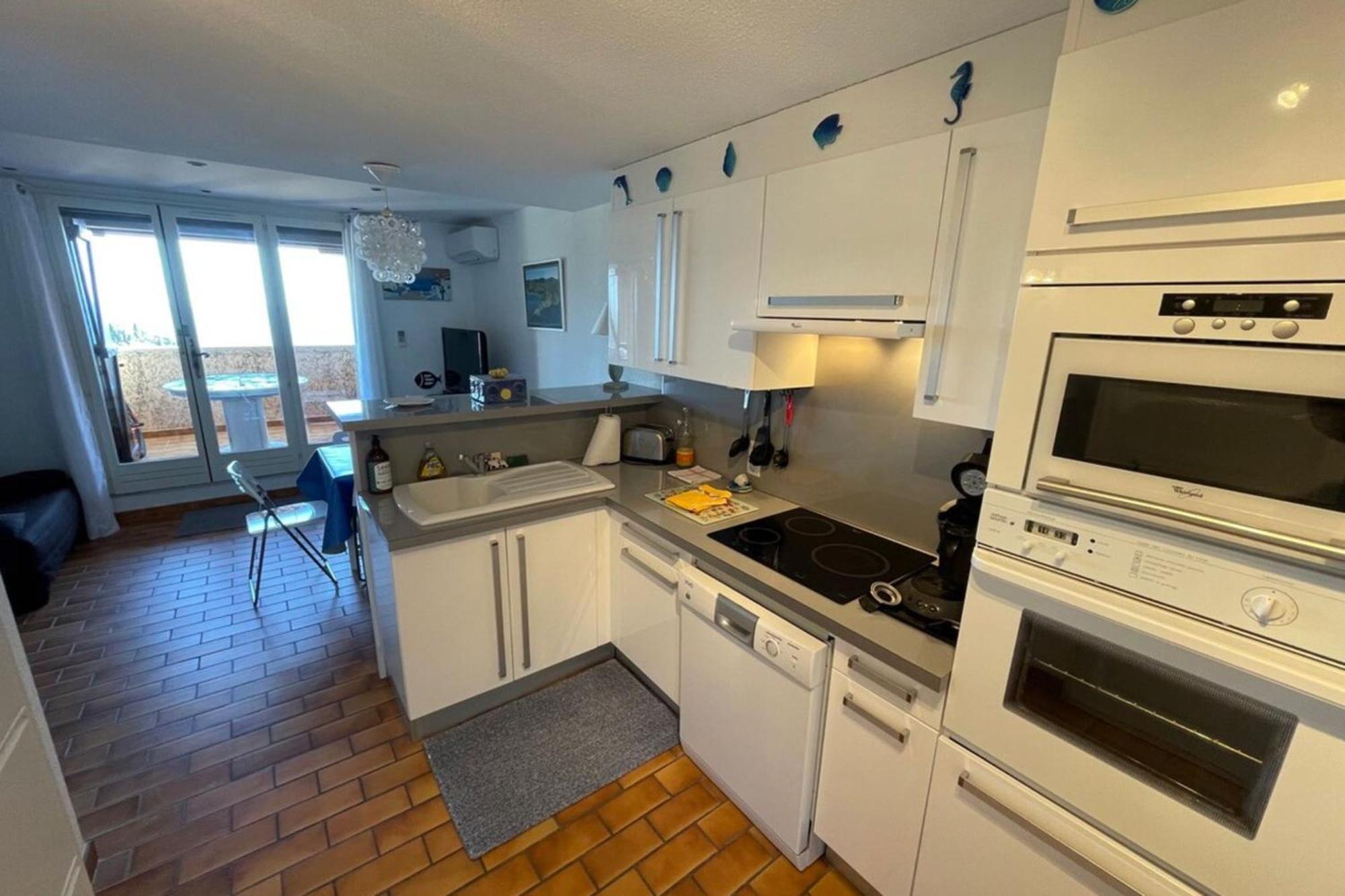 Duplex In Pramousquier - Sea View Leilighet Le Lavandou Eksteriør bilde